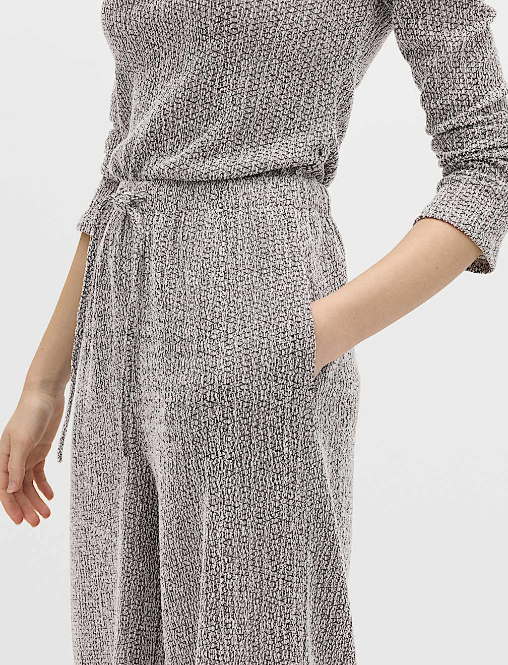 Jersey Textured Carrot Leg Ankle Grazer Trousers