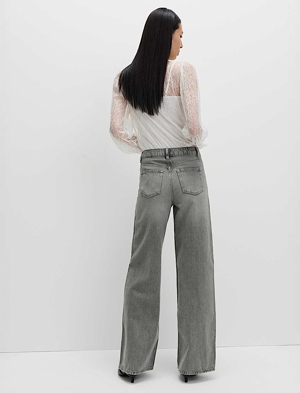 Mid Rise Seam Front Wide Leg Jeans