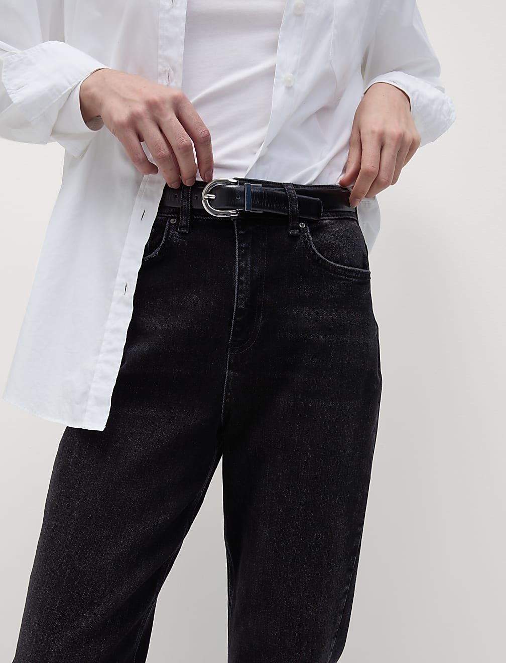 The Mom Jeans