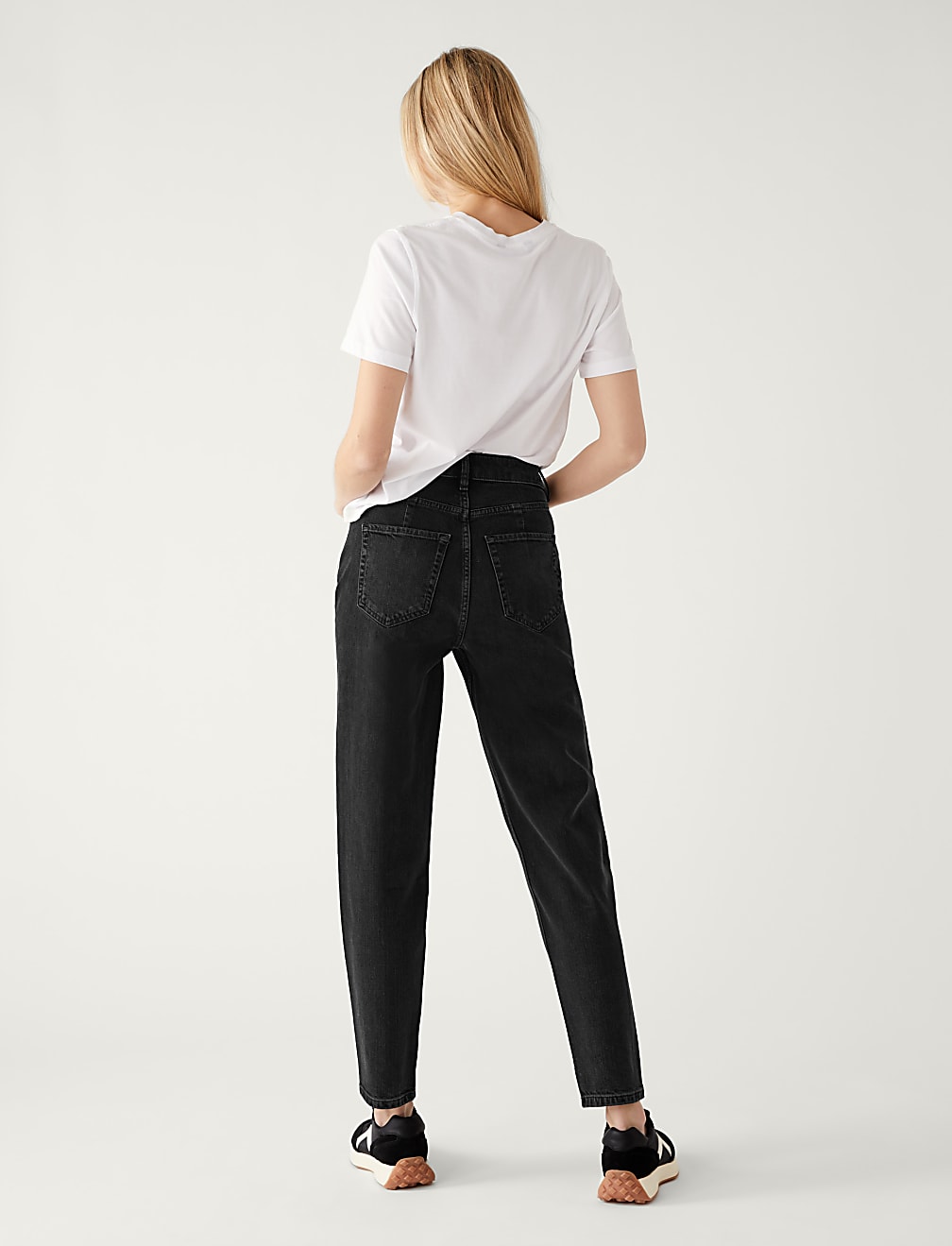 The Mom Jeans