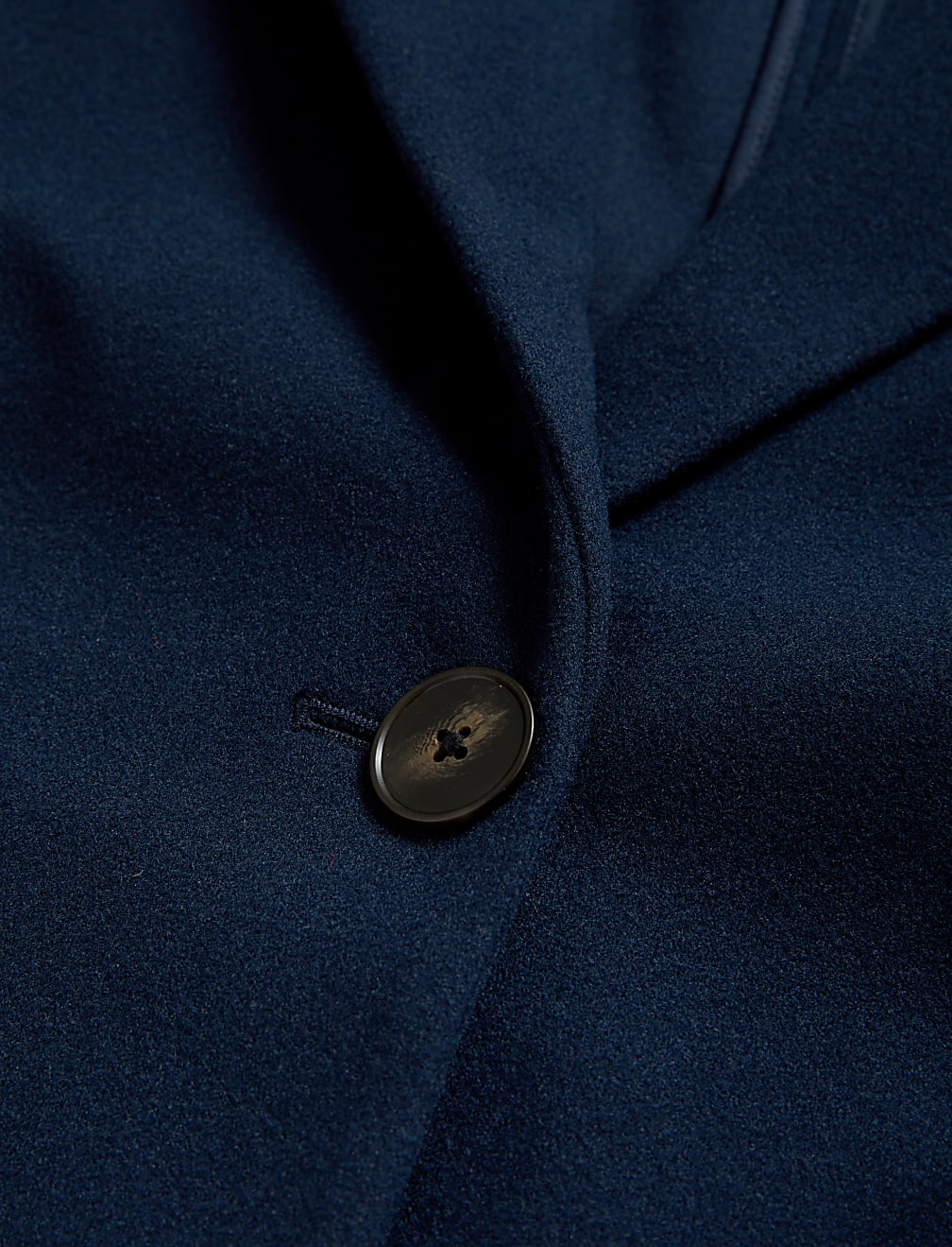 Relaxed Single Breasted Coat