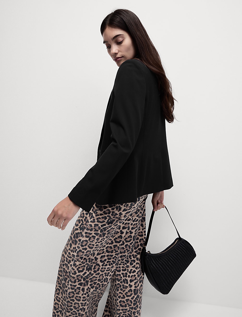 Slim Single Breasted Blazer