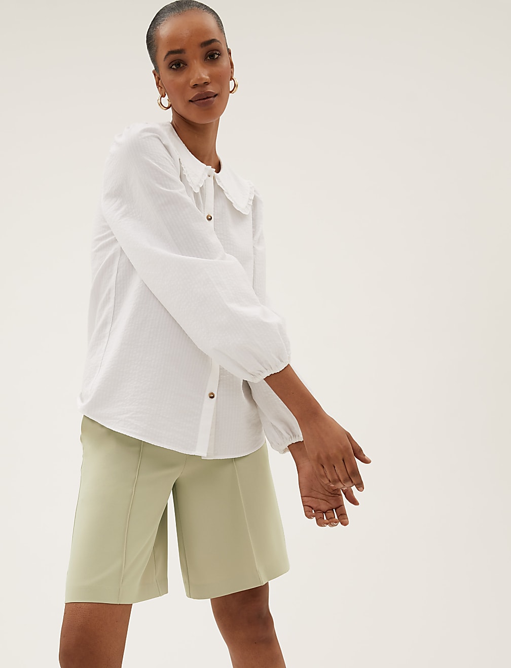 Twill Pleat Front Bermuda Shorts