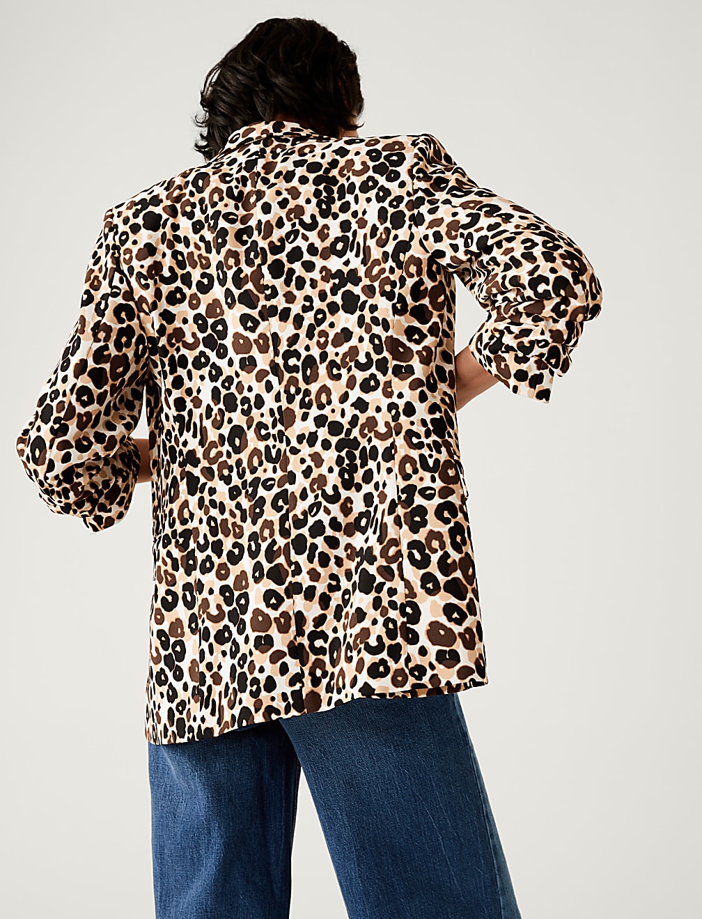 Relaxed Animal Print Ruched Sleeve Blazer