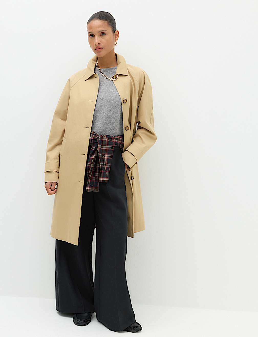 Single Pleat Wide Leg Trousers