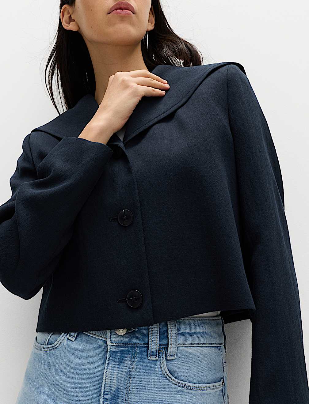 Collared Short Sailor Jacket with Linen