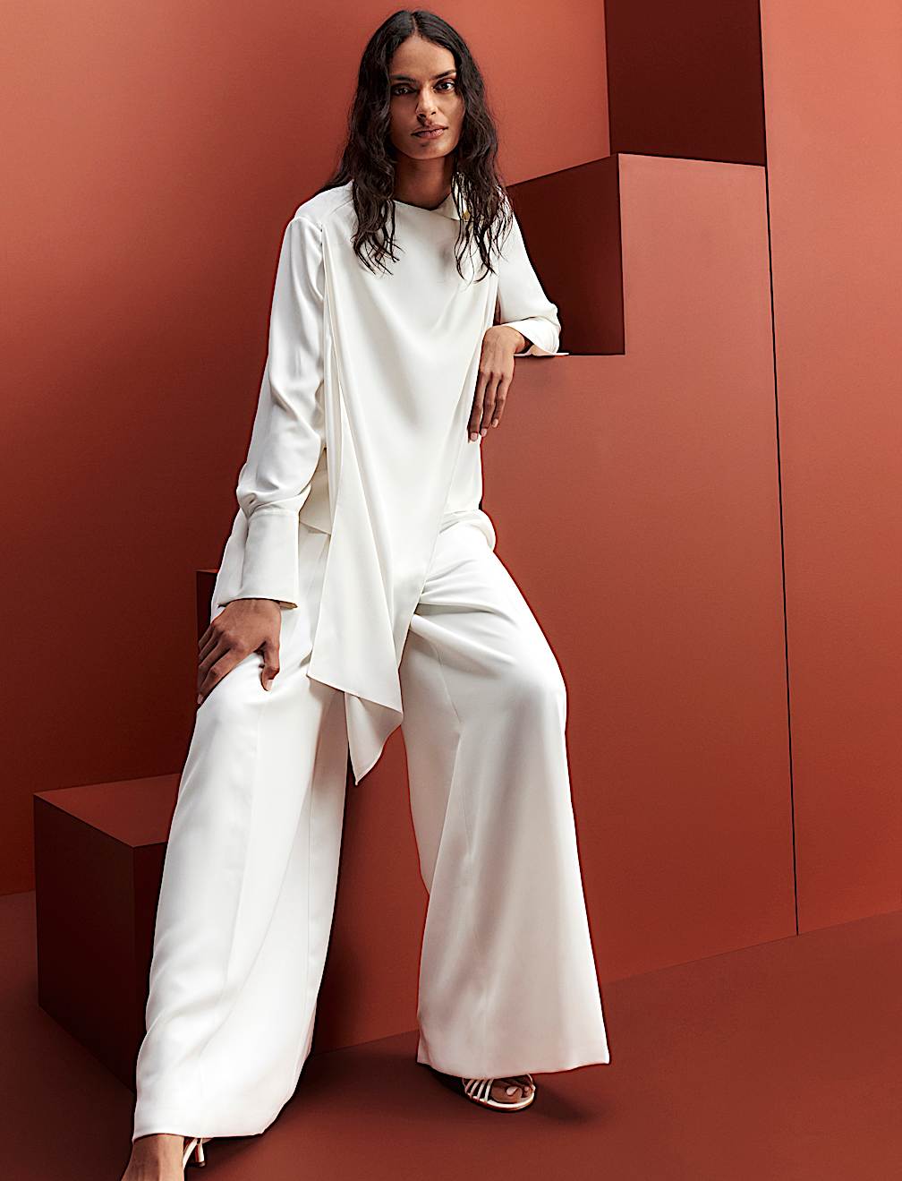 Single Pleat Wide Leg Trousers
