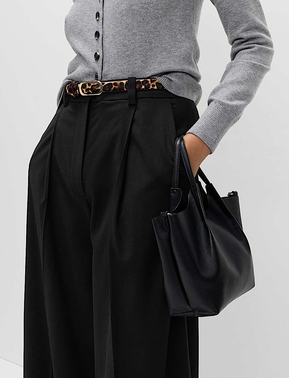 Single Pleat Wide Leg Trousers