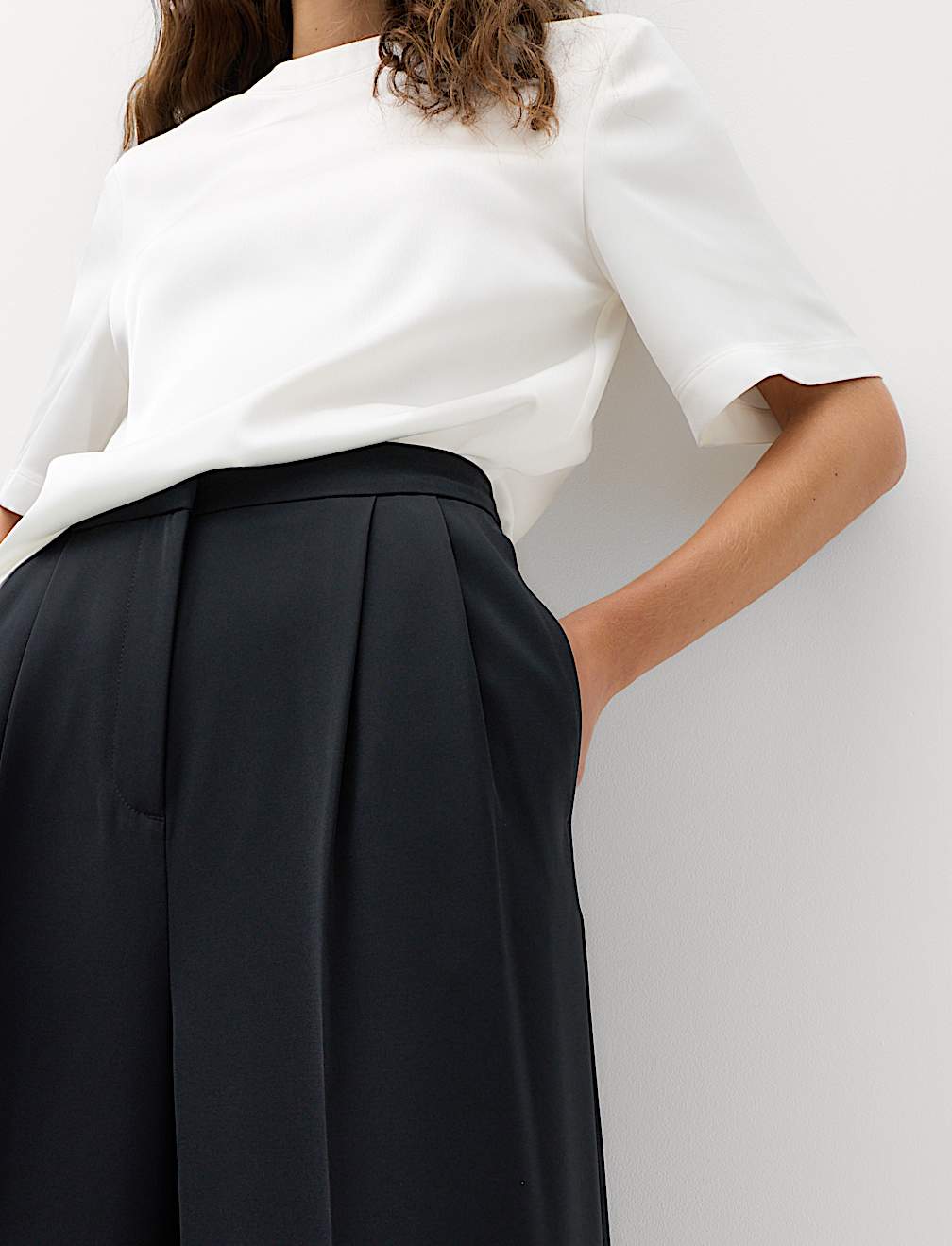 Pleated Wide Leg Trousers