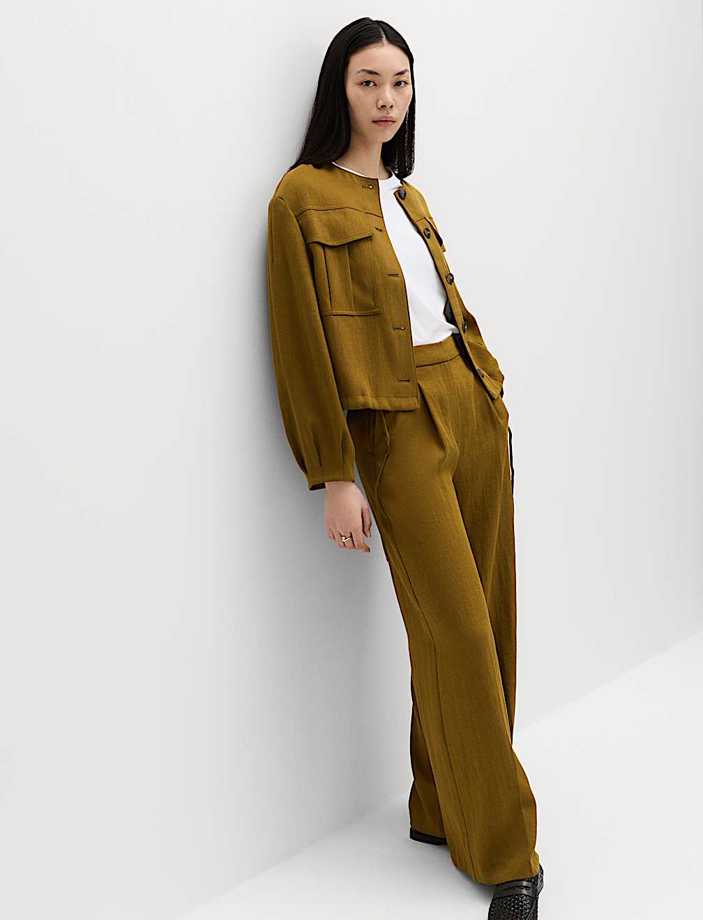 Relaxed Wide Leg Trousers With Linen