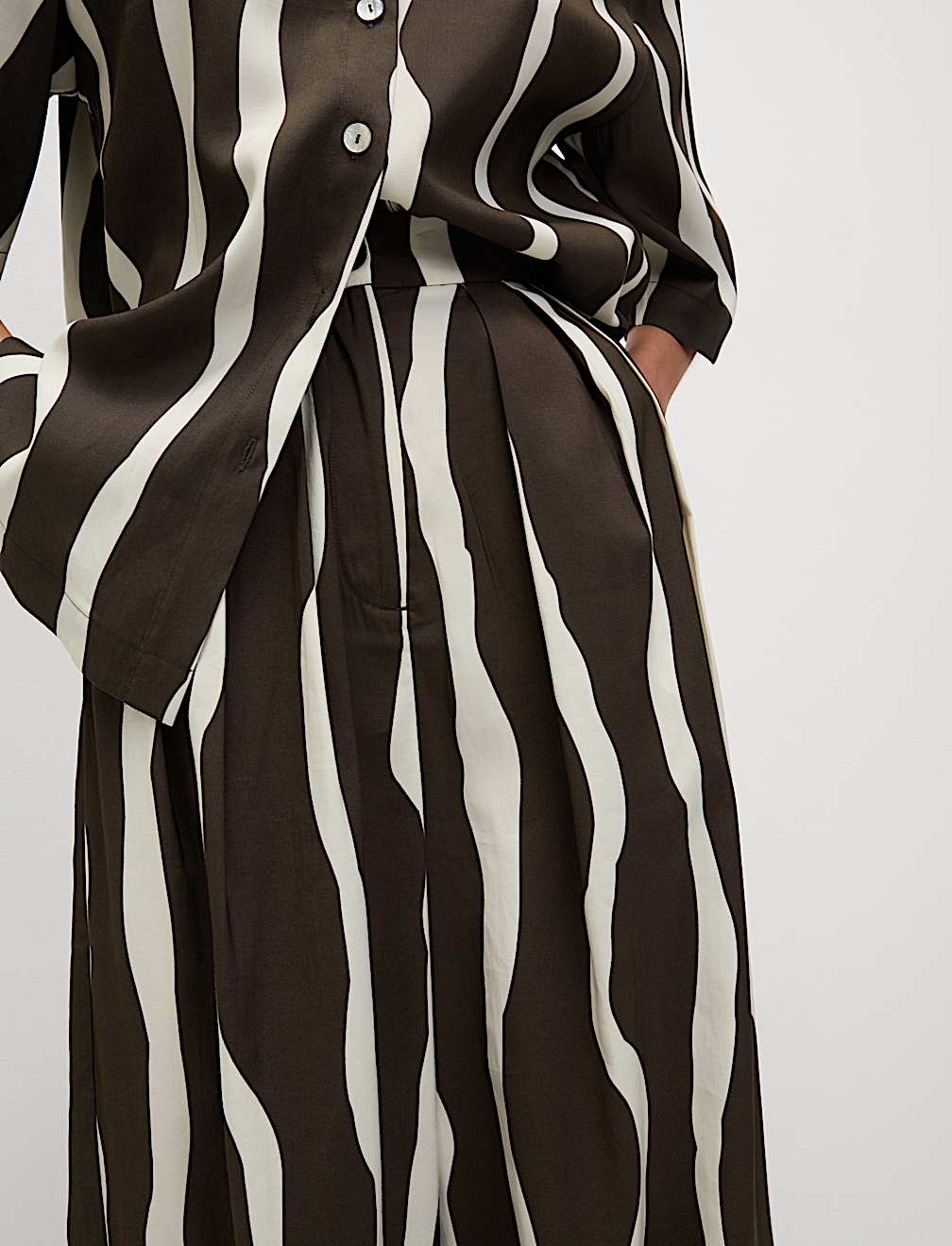 Printed Wide Leg Trouser