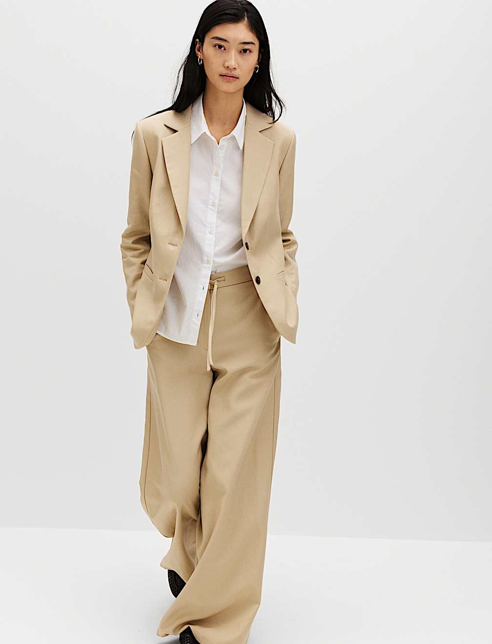 Lyocell Rich Single Breasted Blazer with Linen