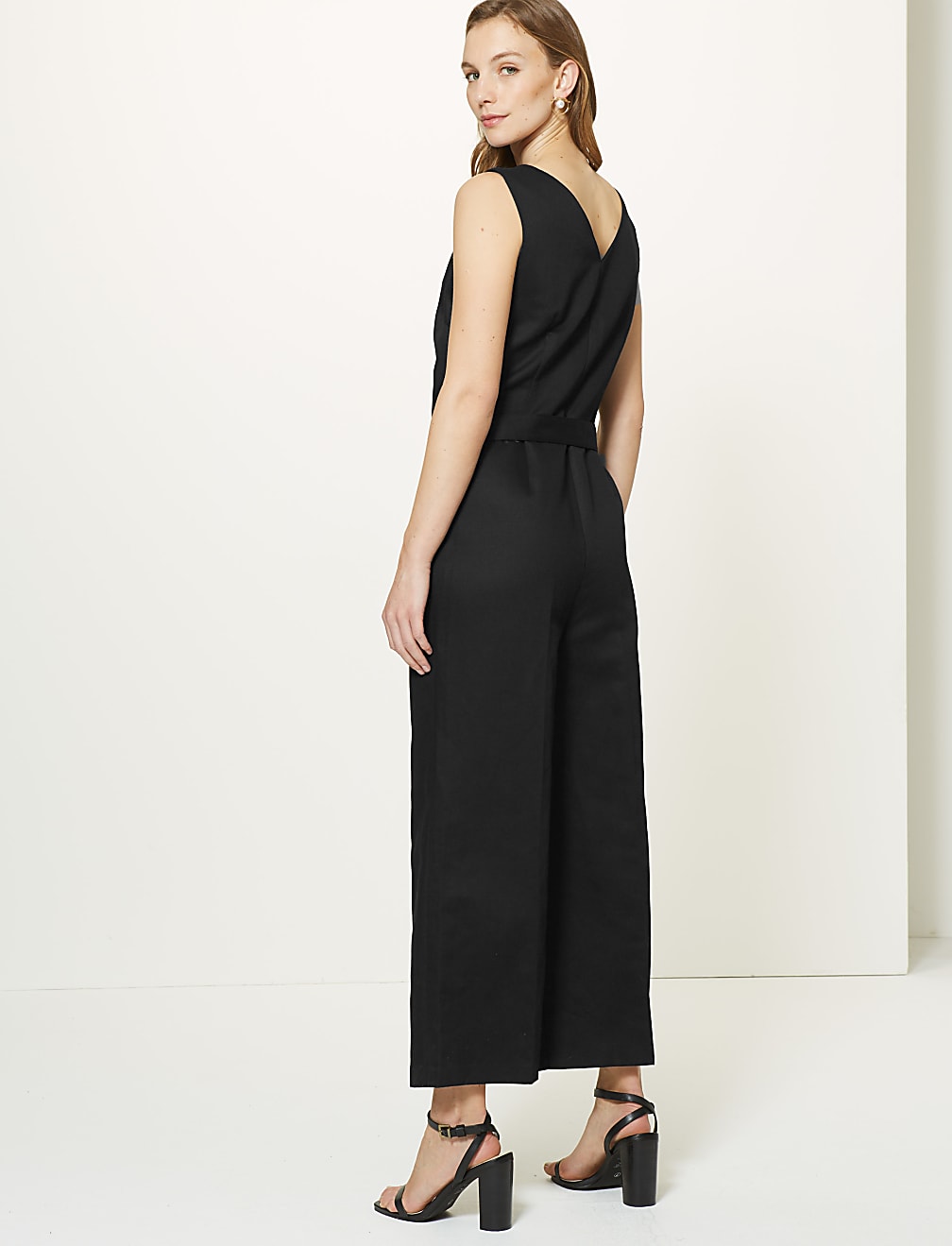 Linen Rich Button Detailed Jumpsuit