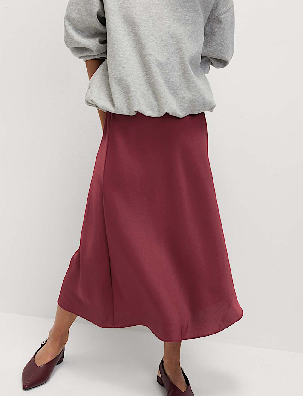 SATIN SLIP SKIRT