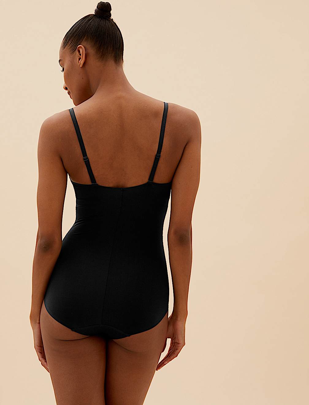 Light Control Secret Slimming&trade; Shaping Body