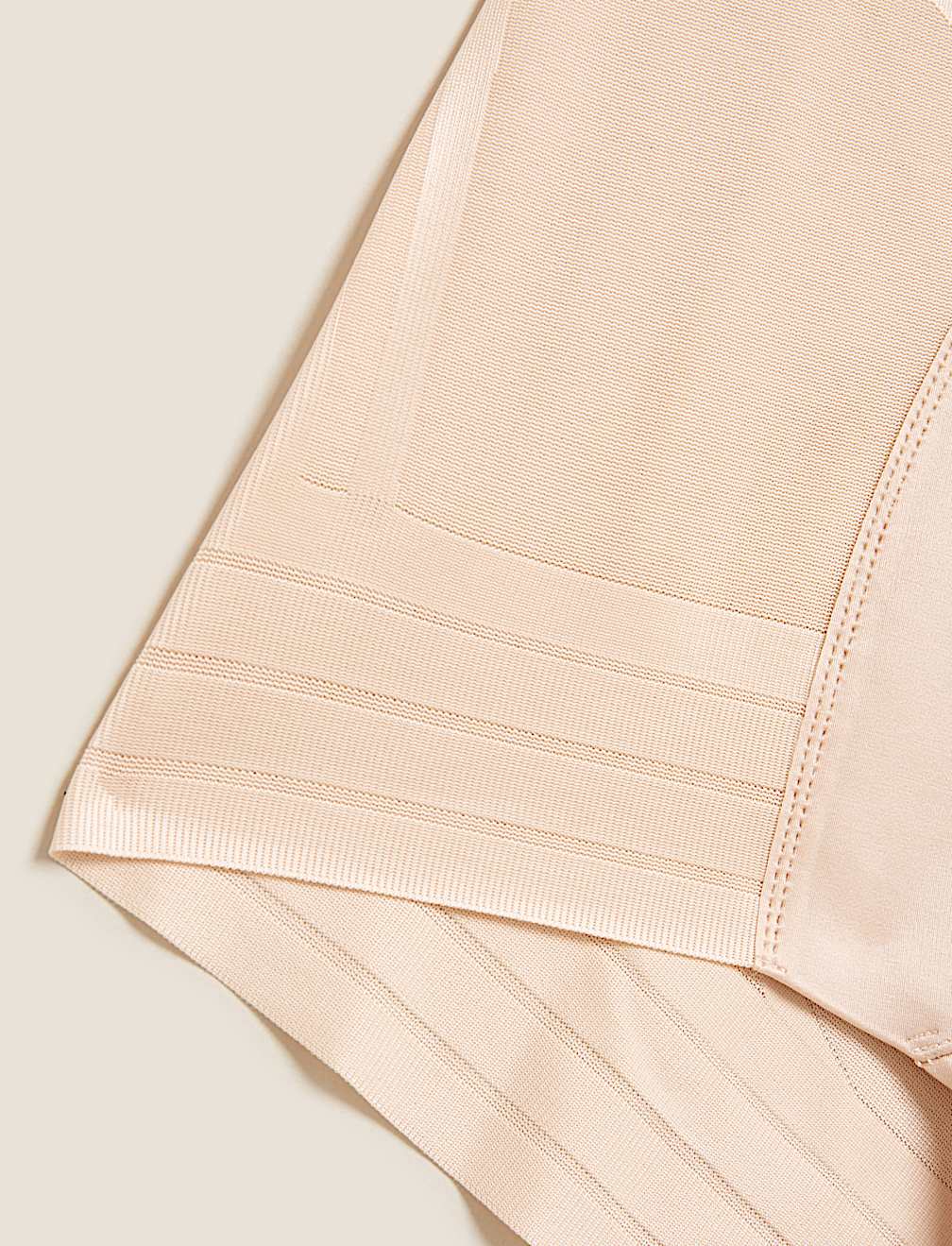 Firm Control Magicwear&trade; Low Leg Knickers
