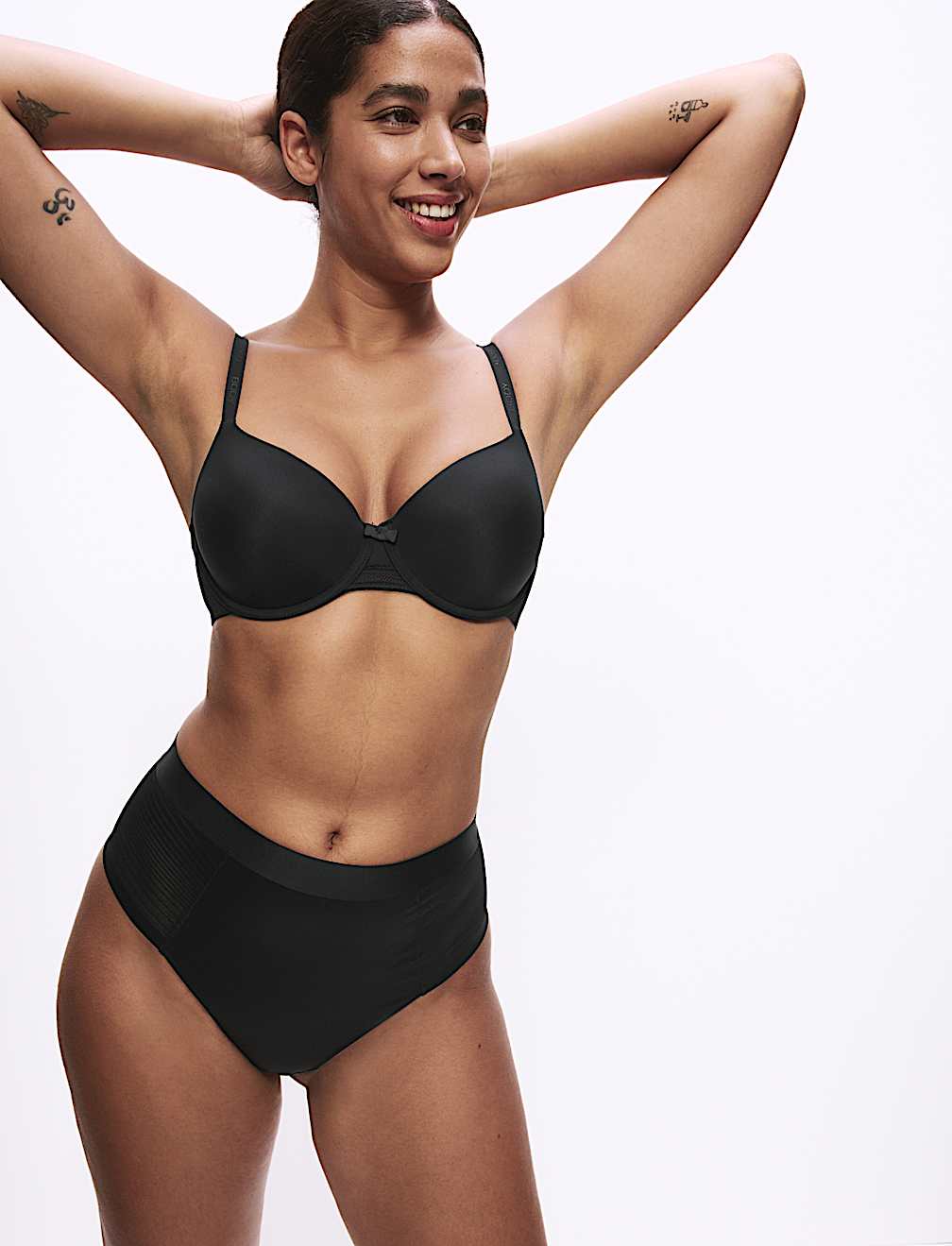 Body Define™ Firm Control No VPL Thong