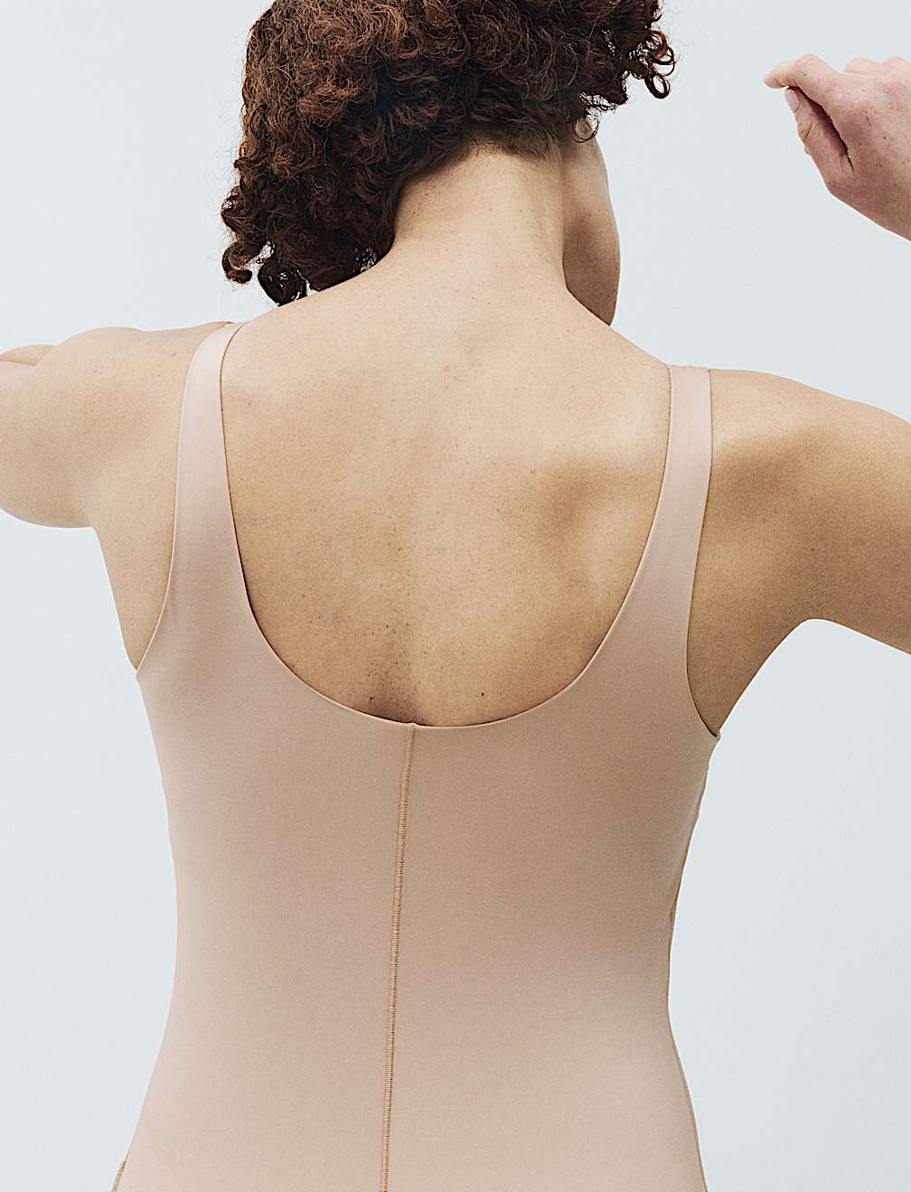 Body Invisibles&trade; Cupped Shaping Vest