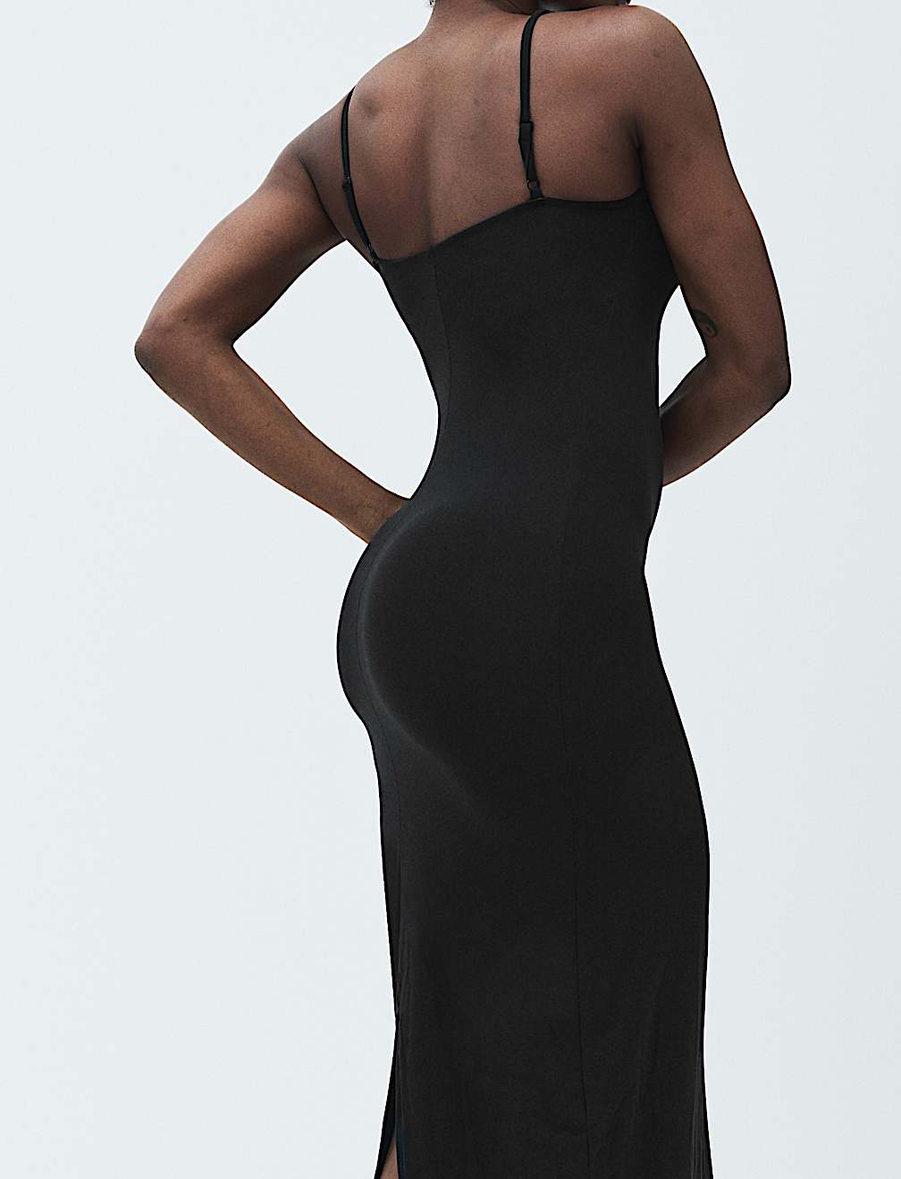 Smoothing Body Soft&trade; Secret Support&trade; Maxi Slip