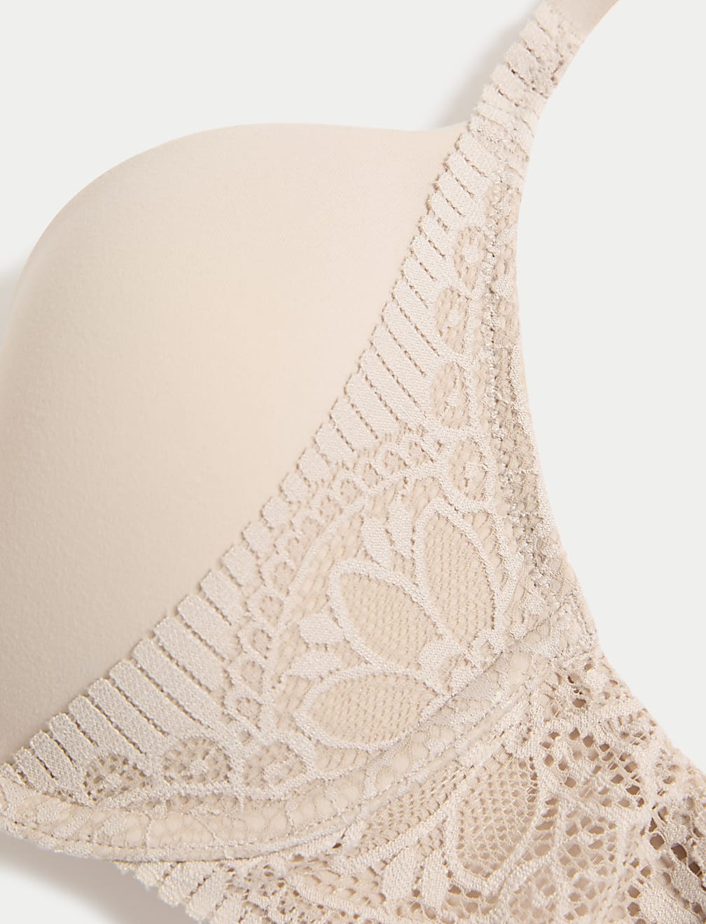 Body Soft™ Wired Plunge T-Shirt Bra A-E