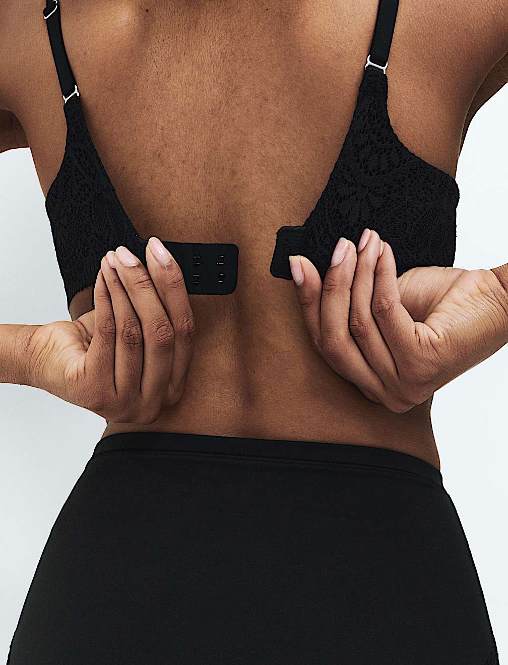 Body Soft&trade; Wired Plunge T-Shirt Bra A-E