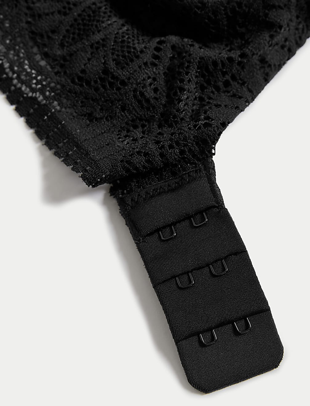 Body Soft™ Wired Plunge T-Shirt Bra A-E