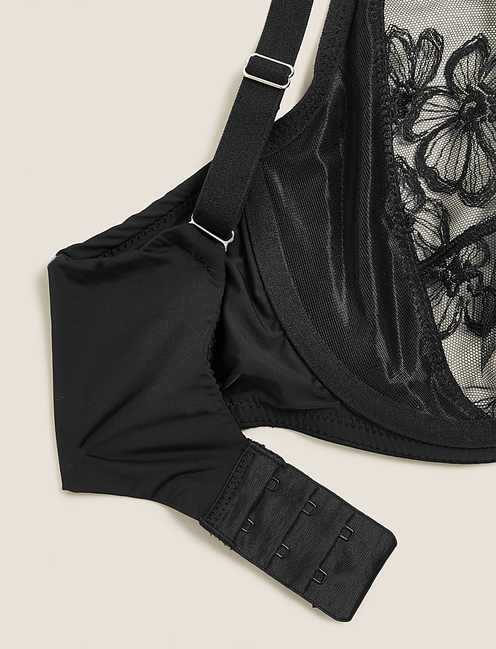 Embrace Embroidered Wired Full Cup Bra A-E