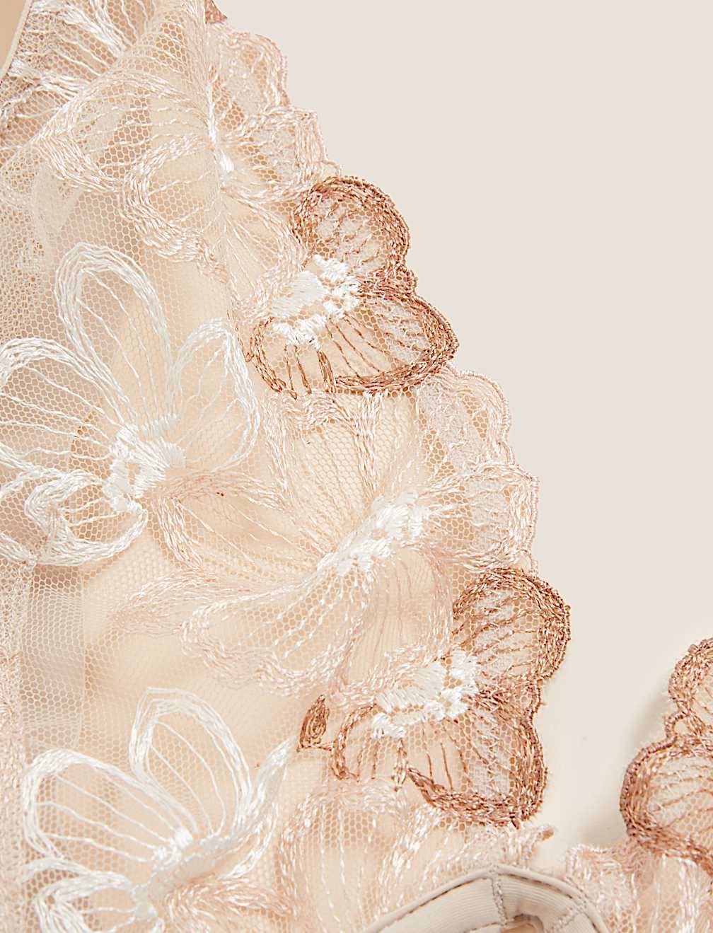 Embrace Underwired Plunge Bra