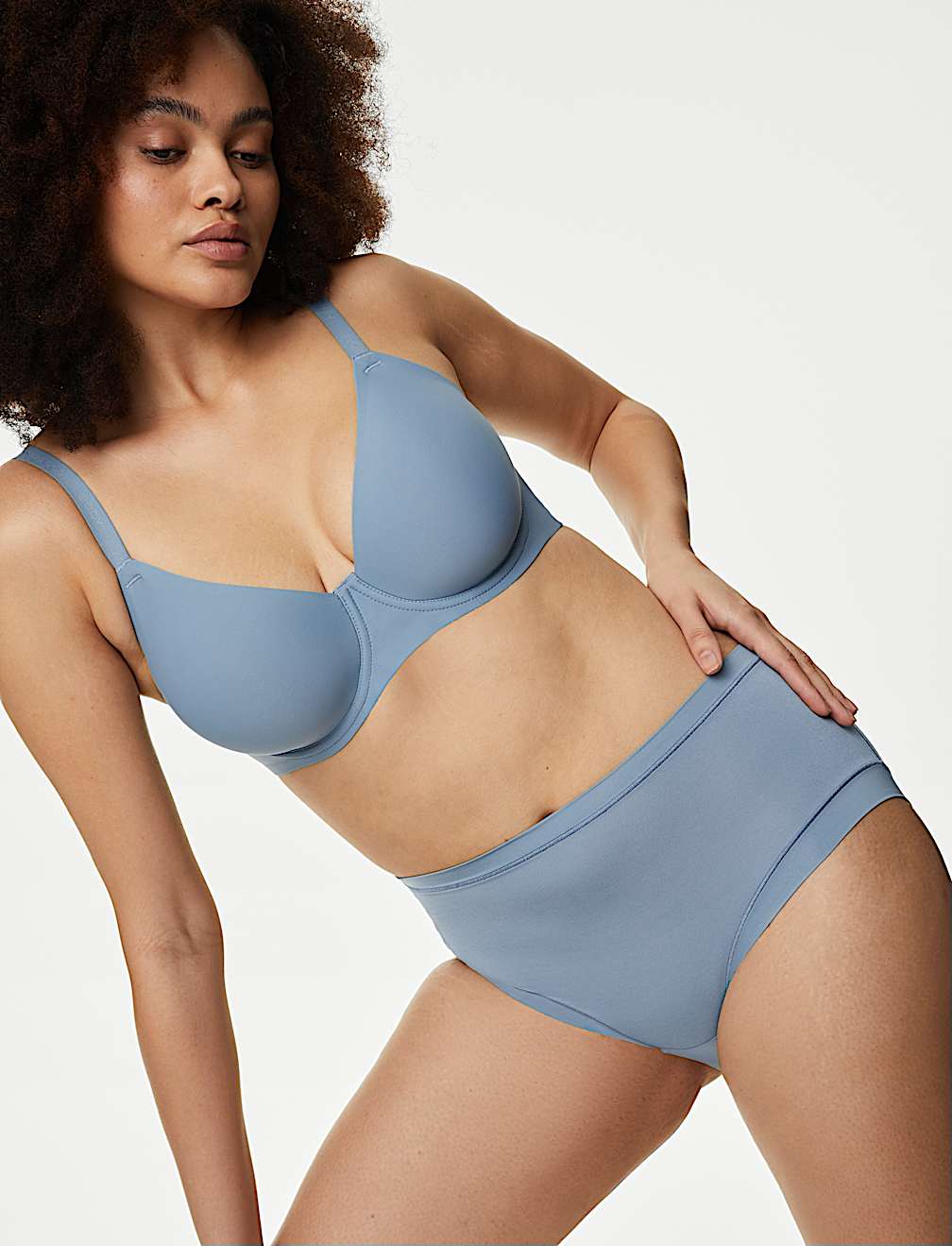 Flexifit&trade; Invisible Wired Full-cup Bra A-E
