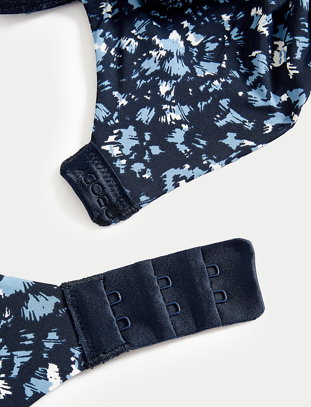 Flexifit™ Floral Full Cup T-Shirt Bra A-E