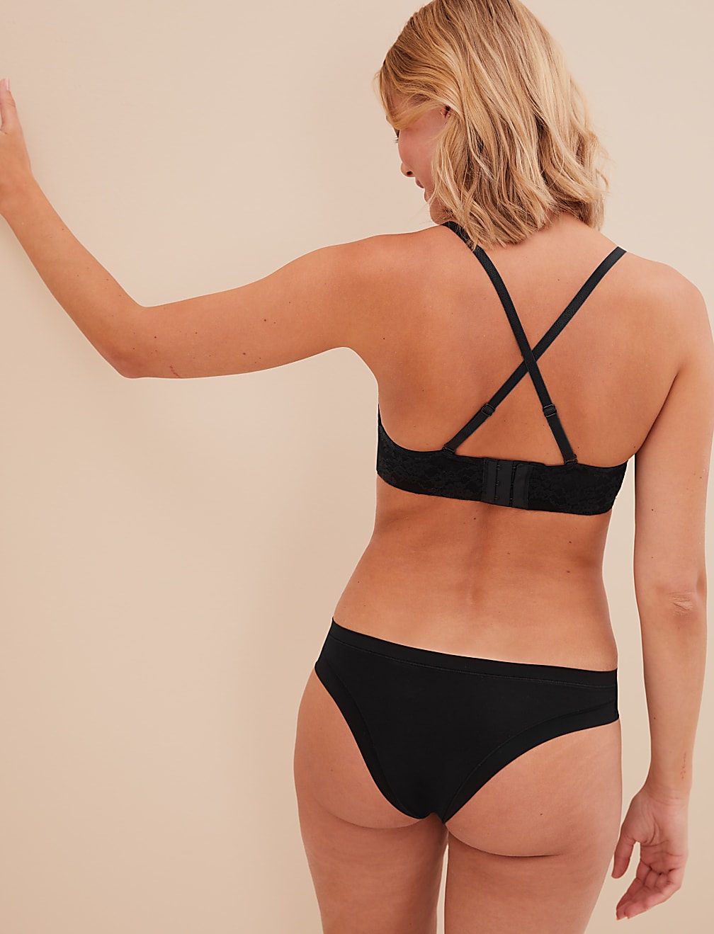 Louisa All Over Lace Wired Bandeau Bra A-E