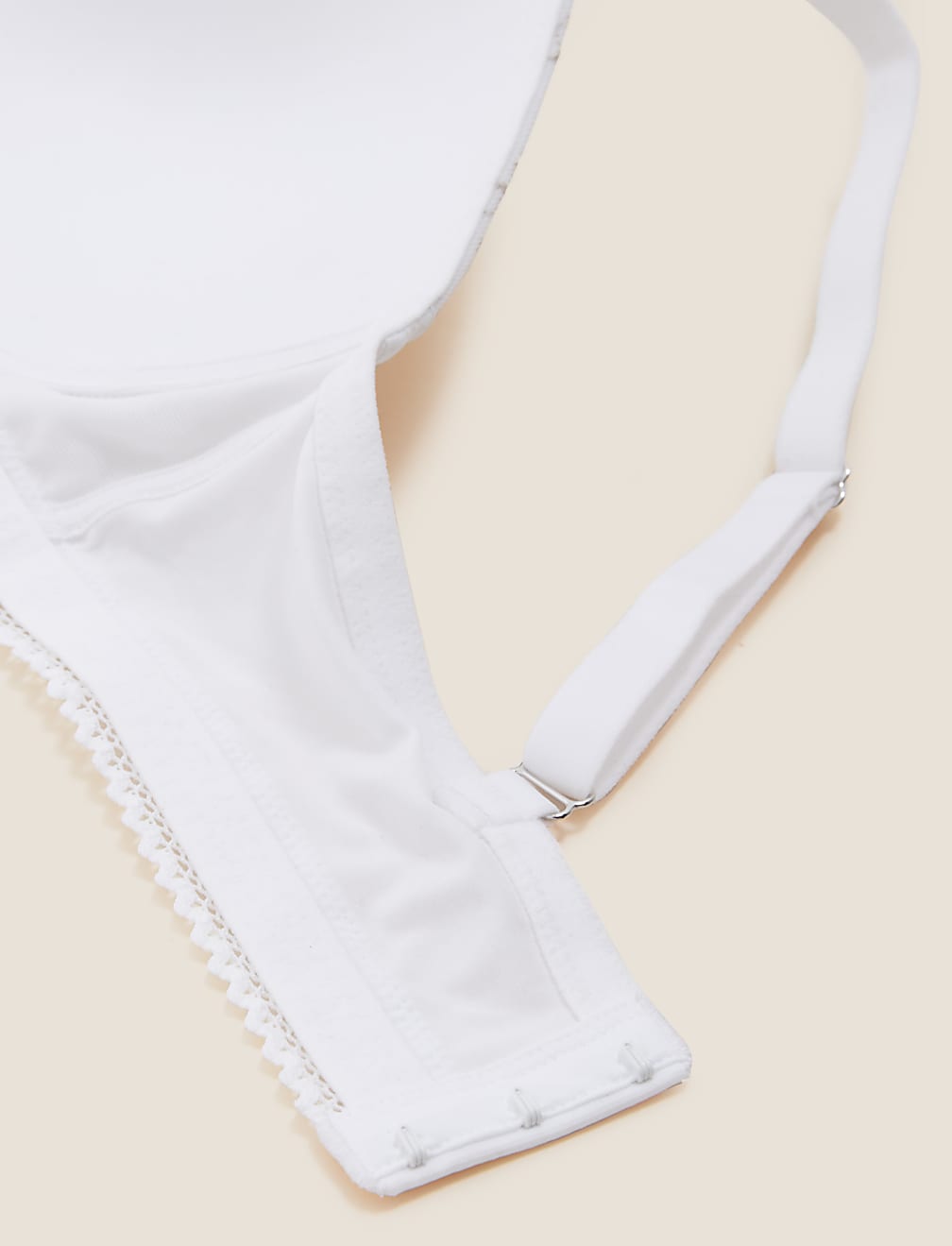 Archive Embroidery Non Wired Plunge Bra A-E