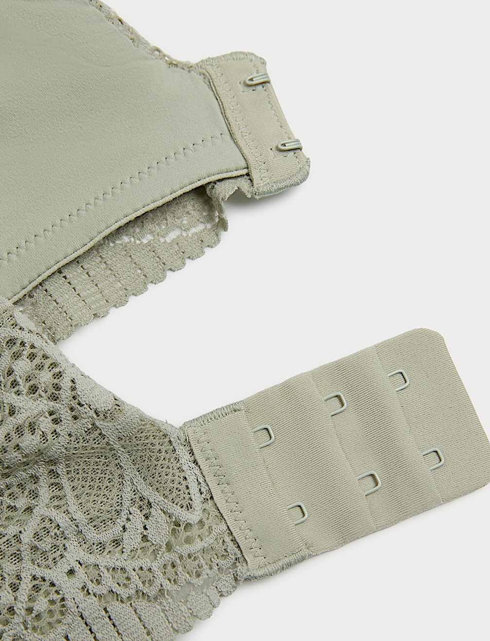 Body Soft&trade; Wired Full Cup T-Shirt Bra F-H