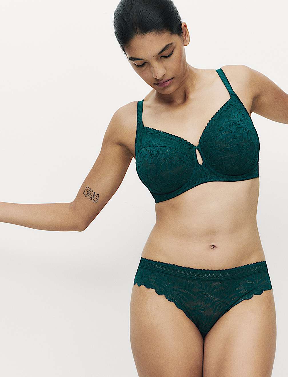 Flexifit™ Lace Wired Max Support Bra (F-H)