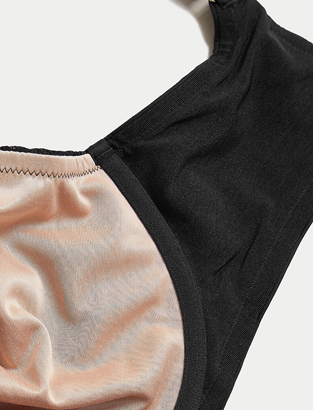 Natural Lift™ Wired Full Cup Bra F-H