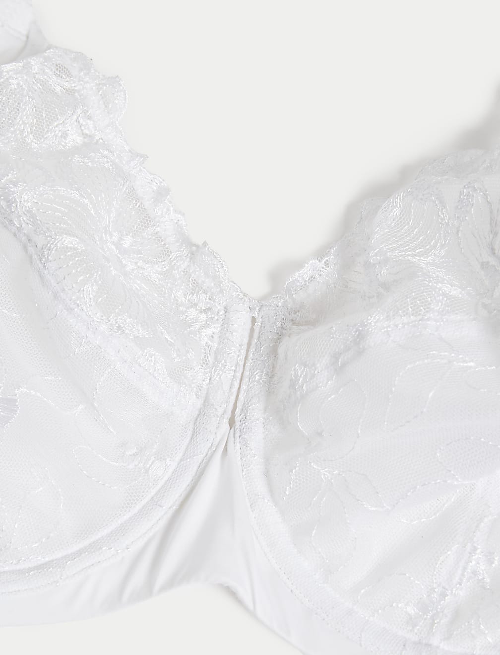 Embrace Wired Extra Support Bra F-J