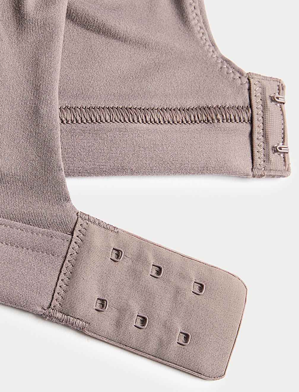 Low Impact Cross Over Sports Bra (A-E)