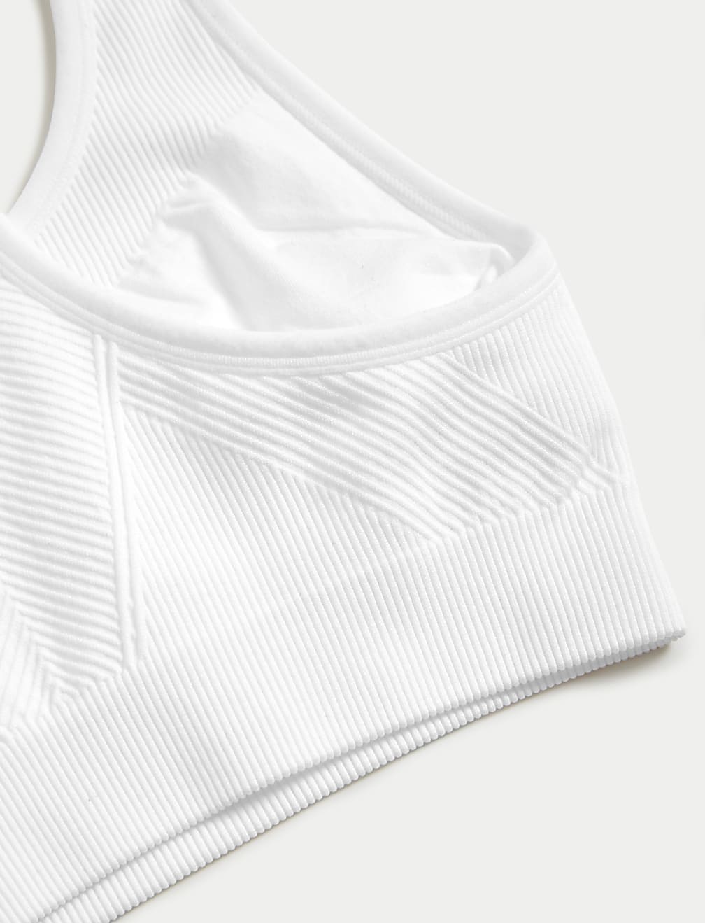 Reversible Seamless Medium Support Sports Bra
