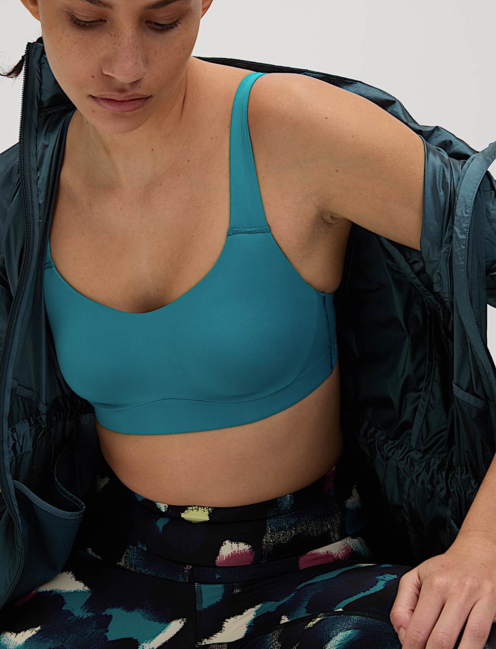 Flexifit™ Medium Support Sports Bra (A-E)