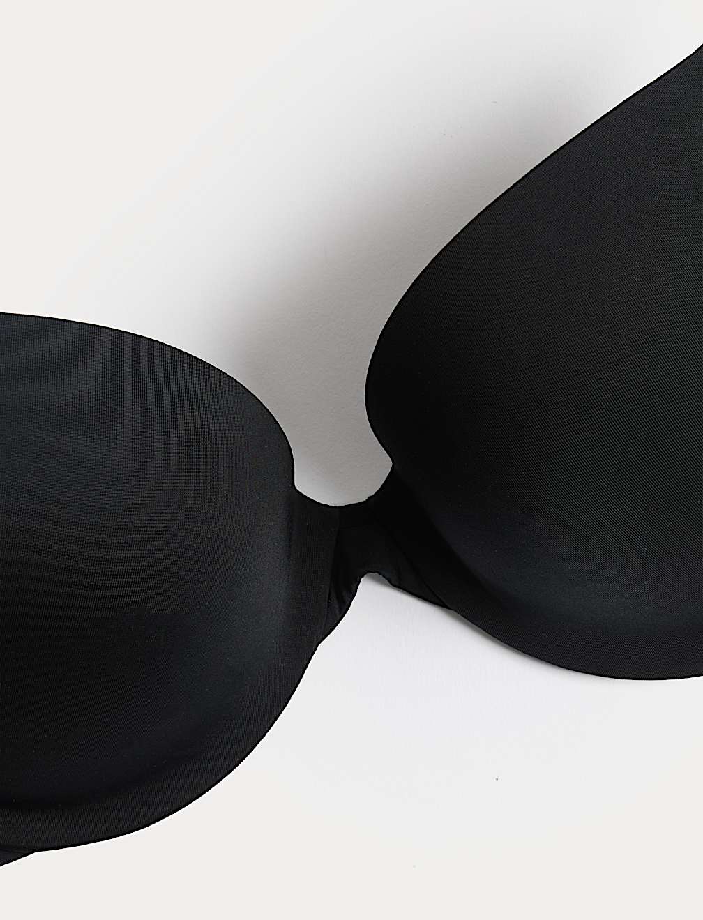 Body Invisibles&trade; Wired Push Up Plunge Bra (A-E)