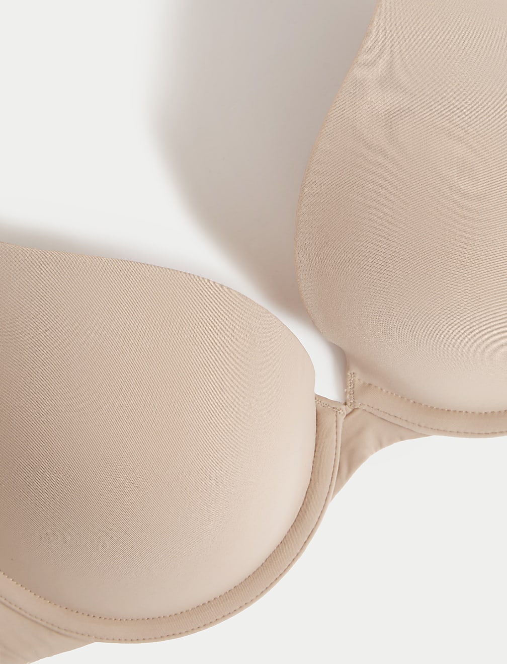 Flexifit™ Wired Push-Up Plunge Bra (A-E)