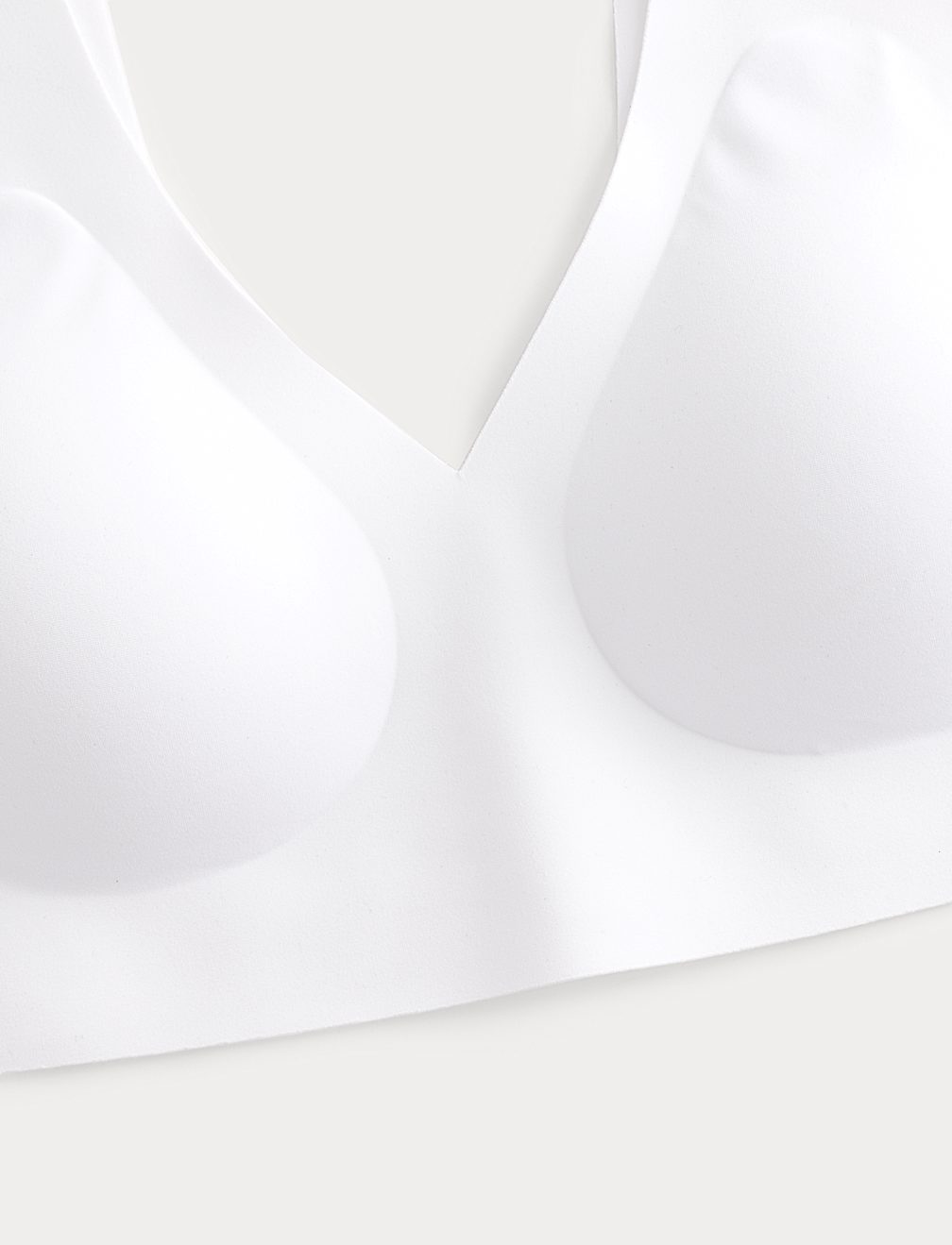 Body Invisibles&trade; Non Wired Crop Top (A-E)