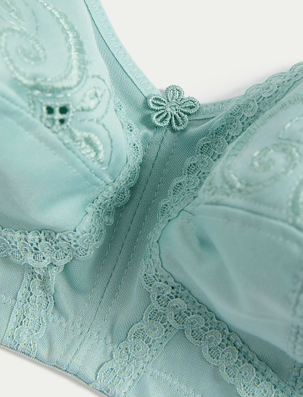 Total Support Embroidered Full Cup Bra B-G