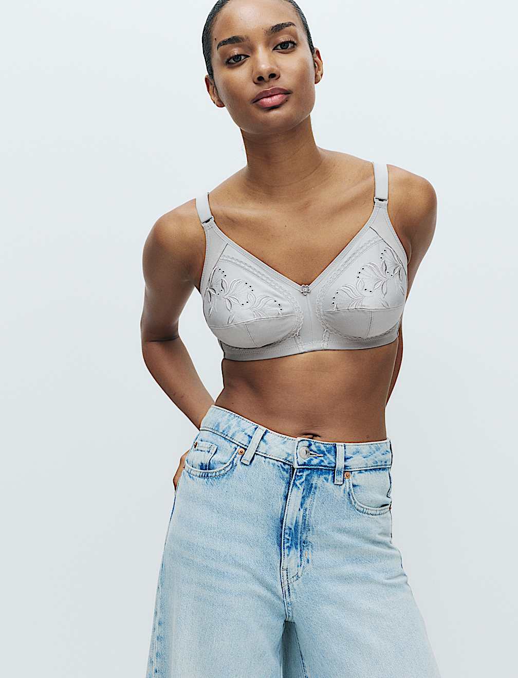 Embroidered Total Support Full Cup Bra (A-K)