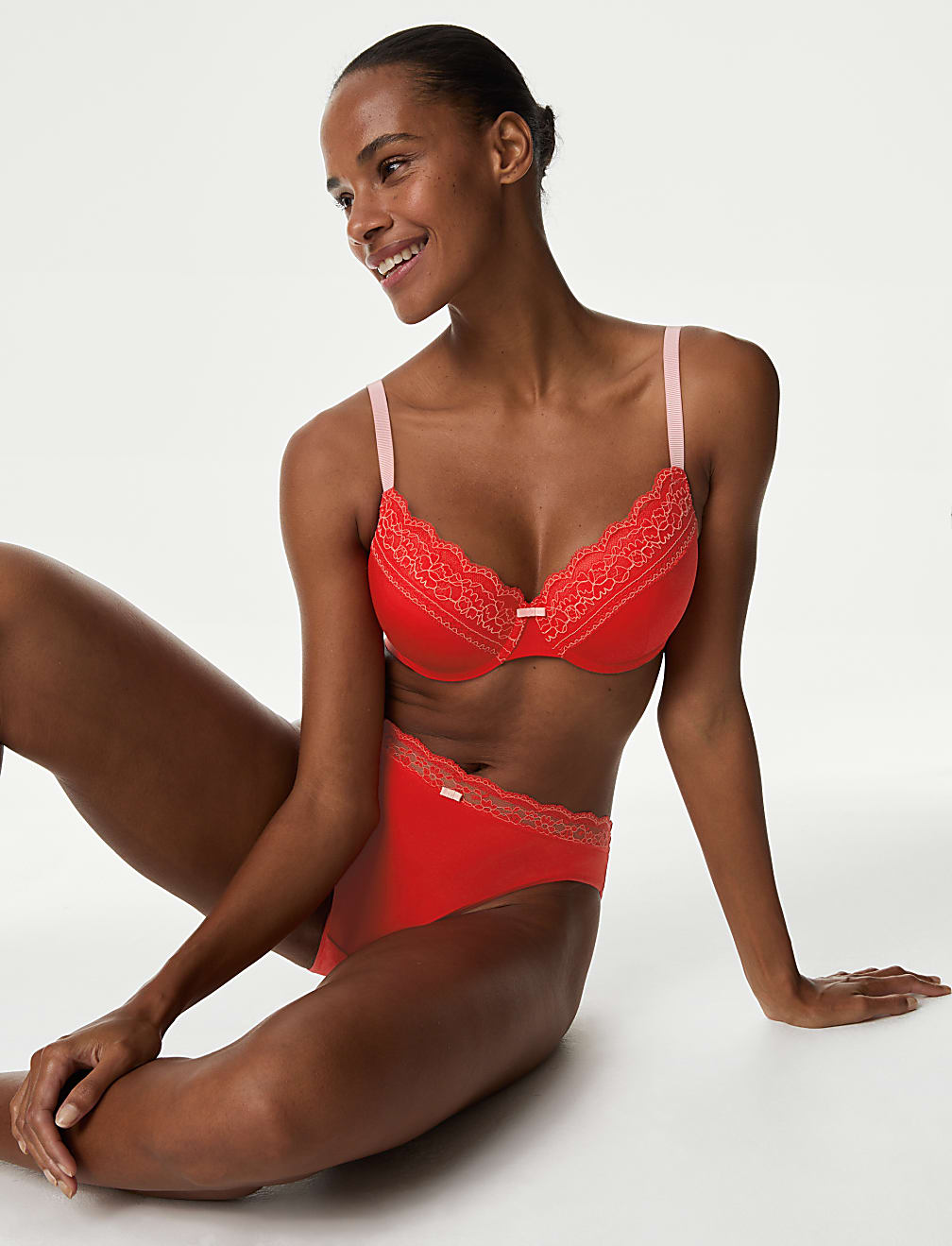 Lace Trim Padded Full Cup Bra
