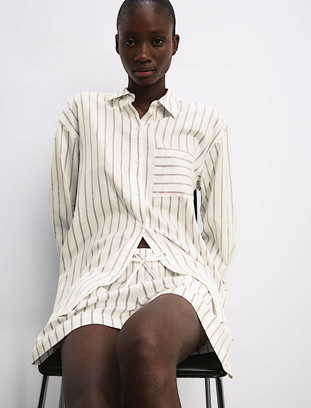 AUTOGRAPH SATEEN STRIPE REVERE SHORTIE