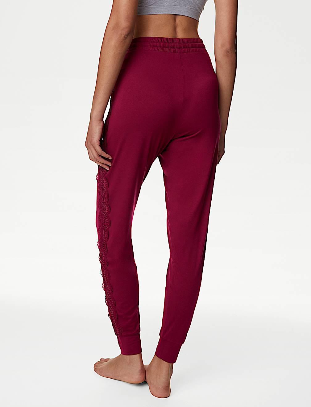 Body Soft&trade; Lace Detail Lounge Joggers