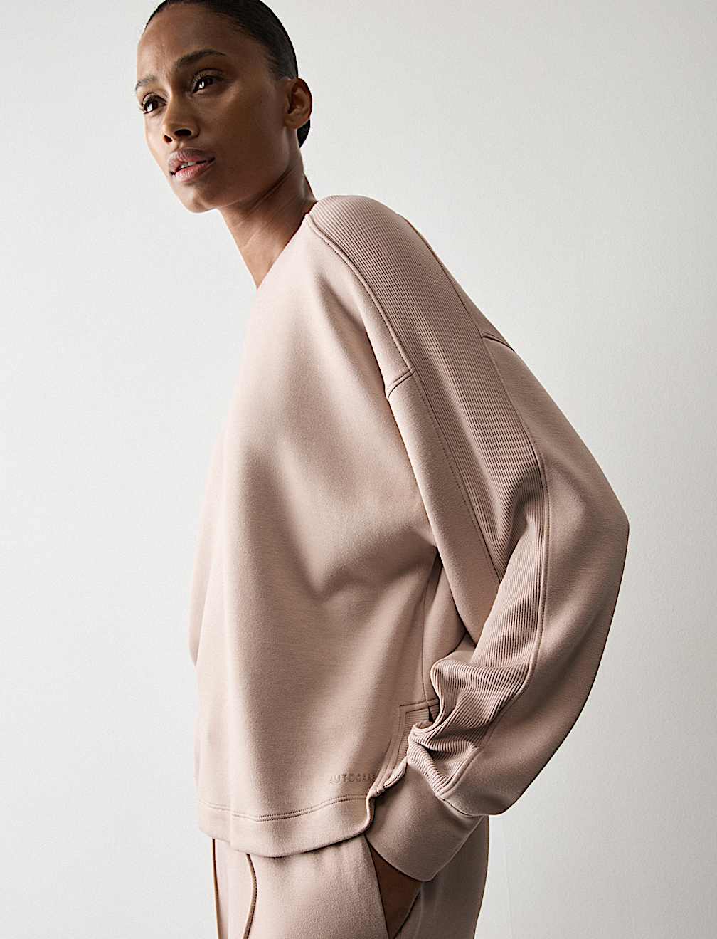Scuba Lounge Sweatshirt
