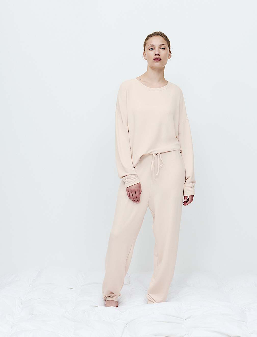 Flexifit&trade; Cuffed Leg Lounge Pyjama Set