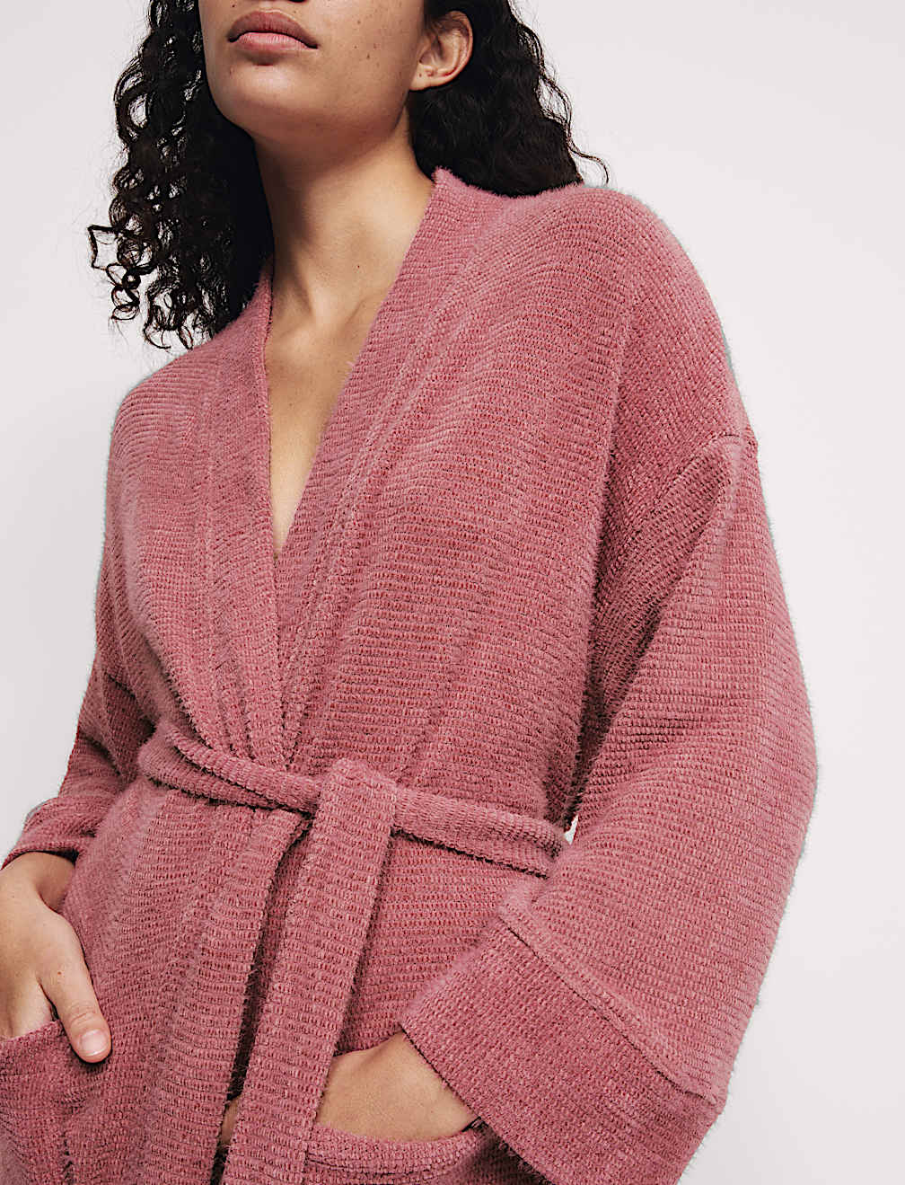 BODY SOFT TM FEATHER KNIT DRESSING GOWN